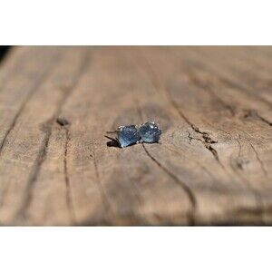 Montana sapphire stud earrings in 925 sterling silver with butterfly backs